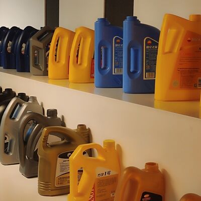 কেনা কারখানার তৈরি শীর্ষ বিক্রয় 1-5L লুব্রিকেন্ট ফিলিং লাইন সম্পূর্ণ স্বয়ংক্রিয় নিয়ন্ত্রণ online manufacture