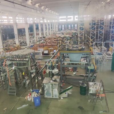 কেনা ইসি এসসি ডব্লিউপি সম্পূর্ণ স্বয়ংক্রিয় কীটনাশক প্যাকেজিং লাইন, যা কৃষি-রাসায়নিক বোতল ১০০ মিলি - ১ লিটারের জন্য অনলাইনে উৎপাদন